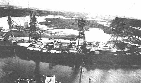 File:USS Arizona (BB-39) being modernized in 1930.jpg