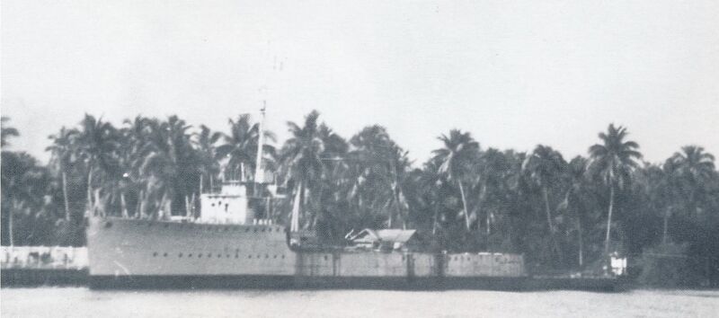 File:HTMS Phra Ruang-11.jpg
