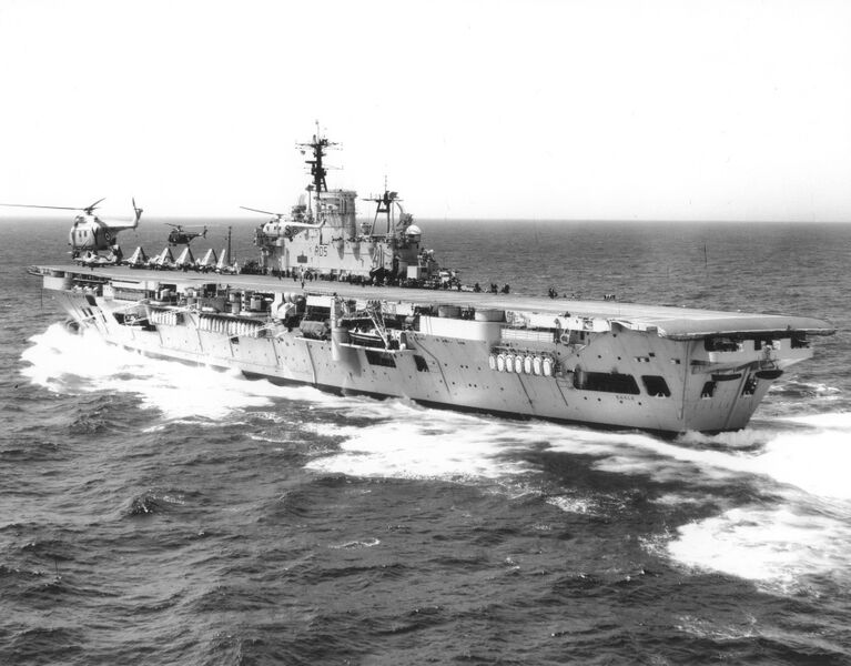File:HMS Eagle (1946).jpg