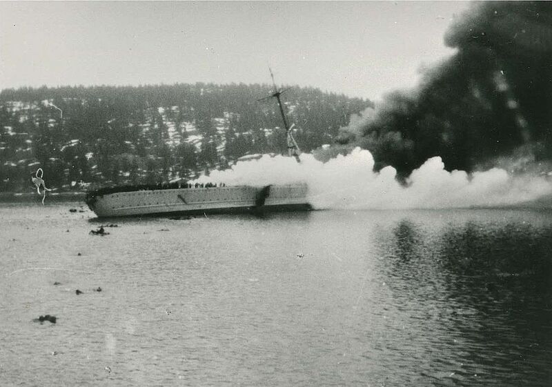 File:Blucher sinking 1.jpg